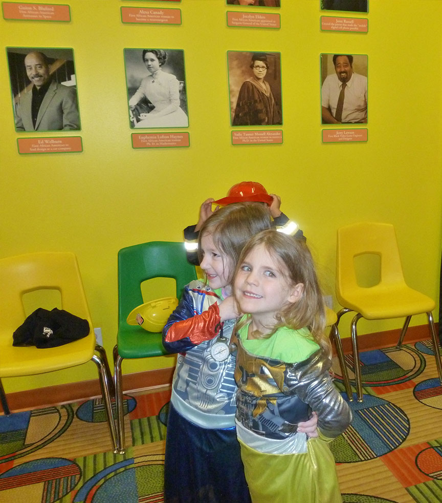 Bronzeville Children's Museum Building Children's Minds African
